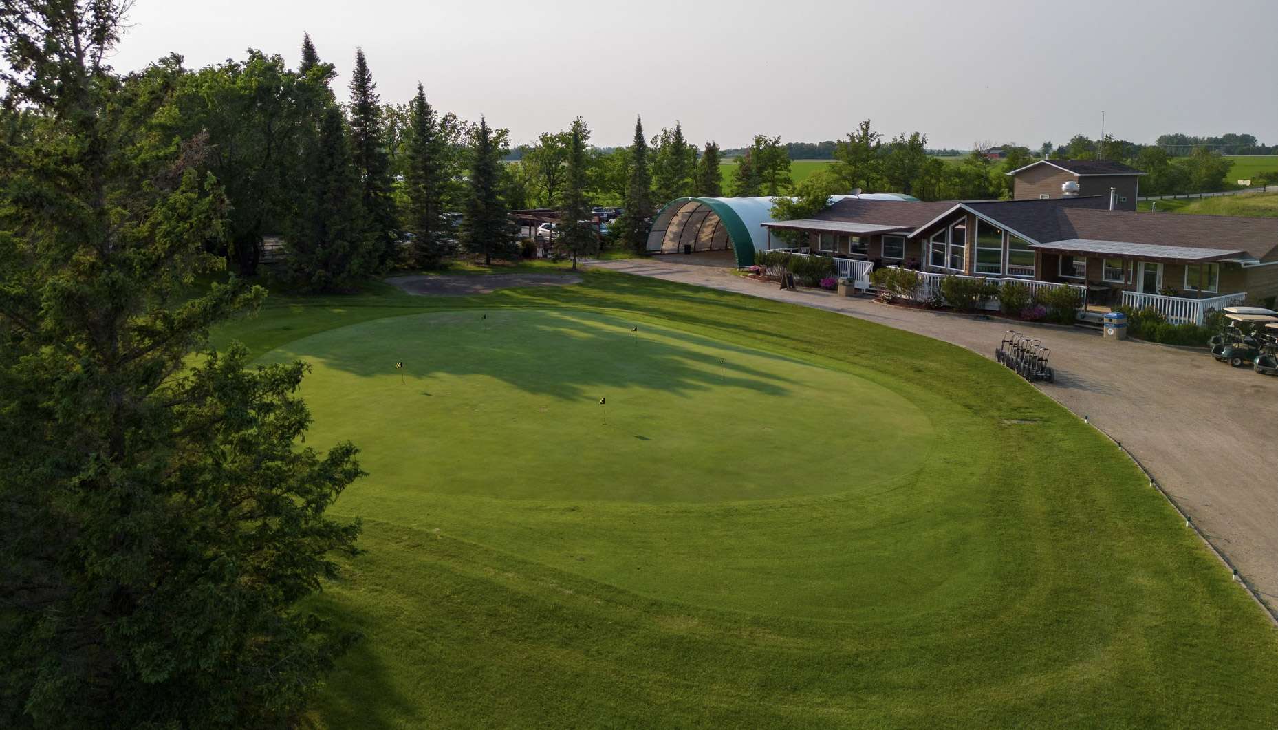Golf Course Clubhouse and Restaurant in Lorette Manitoba